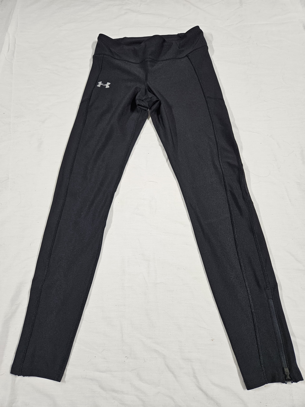 Under Armour Black Reflective Women's Leggings - Picture 3 of 6
